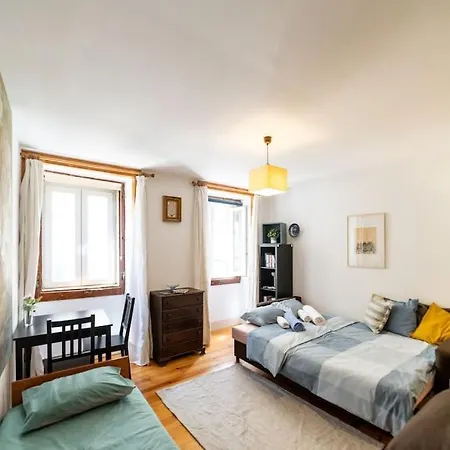 Holiday home Lx Townhouse Ideal For Big Groups Prime Location Trendy Street Lisbon