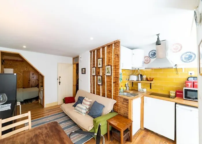 Lx Townhouse Ideal For Big Groups Prime Location Trendy Street *