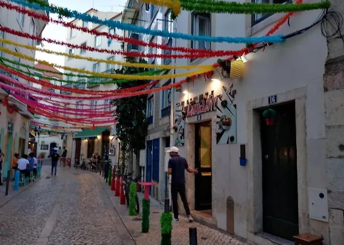 Σπίτι διακοπών Lx Townhouse Ideal For Big Groups Prime Location Trendy Street *