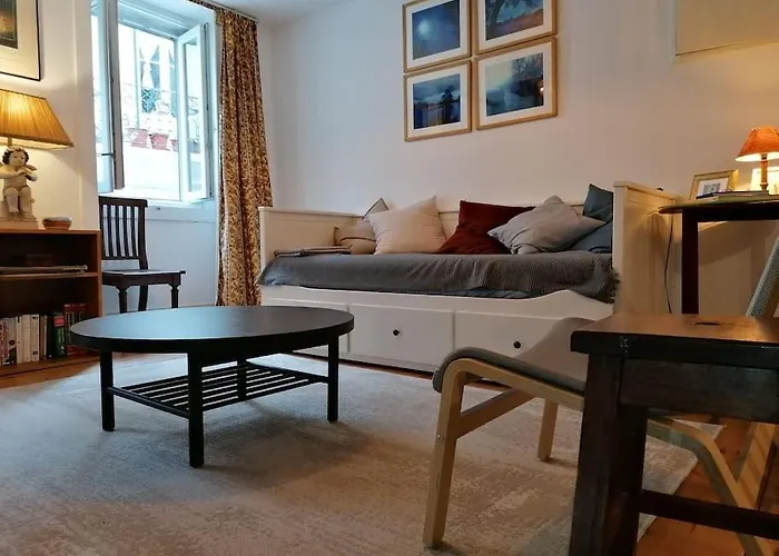 Lx Townhouse Ideal For Big Groups Prime Location Trendy Street