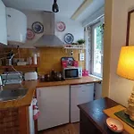 Lx Townhouse Ideal For Big Groups Prime Location Trendy Street