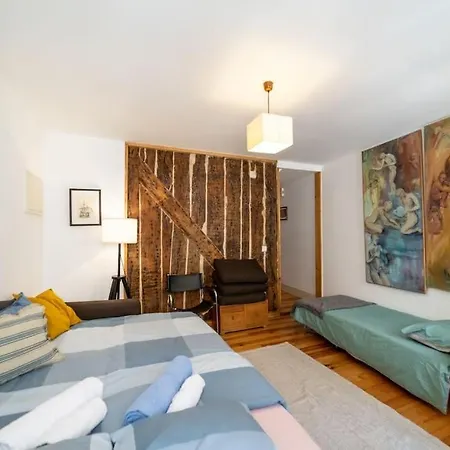 Lx Townhouse Ideal For Big Groups Prime Location Trendy Street Lisbona